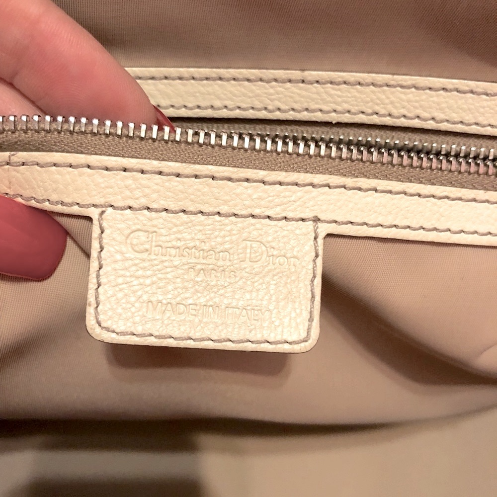 Christian Dior handbag includes wallet - Picture 10 of 14